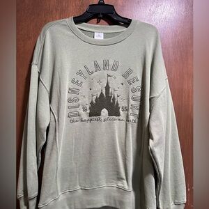 Oversized Disneyland crew sweatshirt